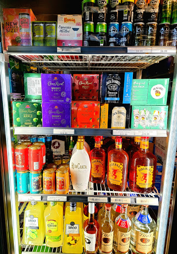 Liquor Store «Rowlett Liquor», reviews and photos, 6605 Dalrock Rd, Rowlett, TX 75089, USA