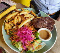 Hamburger du Restaurant ou café Francis Labutte à Paris - n°16