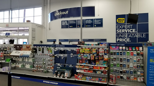 Electronics Store «Best Buy», reviews and photos, 1900 E Rio Salado Pkwy, Tempe, AZ 85281, USA