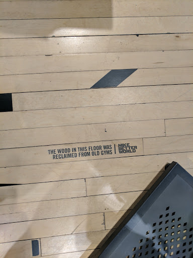 Running Store «Nike Running Bucktown», reviews and photos, 1640 N Damen Ave, Chicago, IL 60647, USA