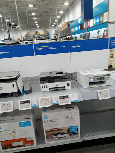 Electronics Store «Best Buy», reviews and photos, 1504 MacArthur Rd, Whitehall, PA 18052, USA