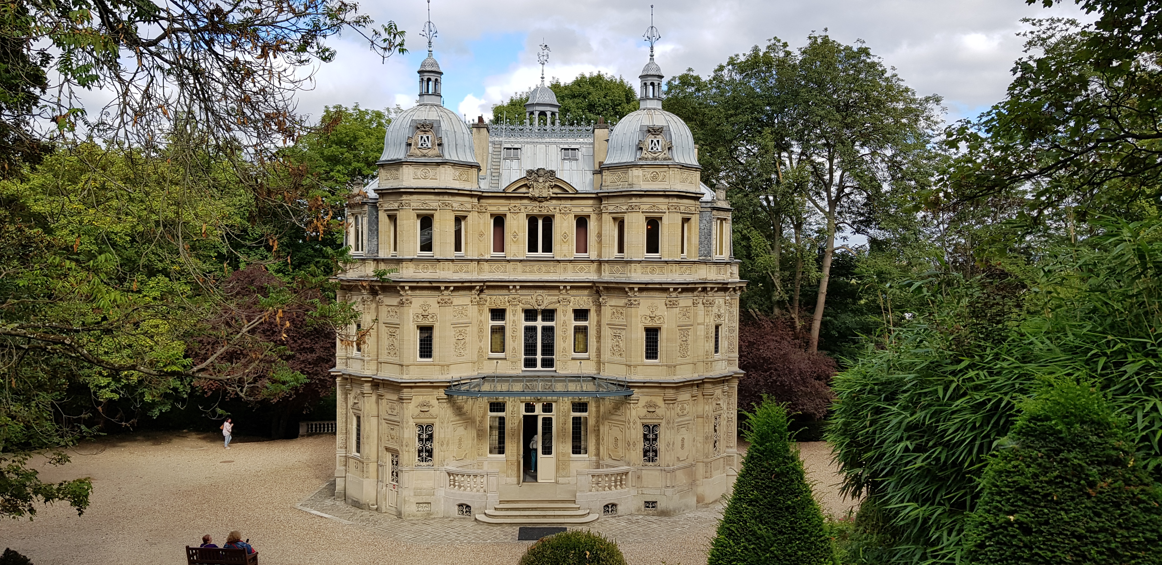 Photo n° 10 de l'avis de Hooman.e fait le 13/09/2019 à 00:06