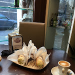 Photo n°1 de l'avis de Stuart.e fait le 21/06/2019 à 16:46 sur le  Donna Peppina dal 1924 à Zafferana Etnea