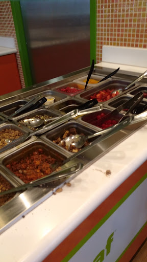 Frozen Yogurt Shop «Orange Leaf Frozen Yogurt», reviews and photos, 1350 NW 18th St, Ankeny, IA 50023, USA