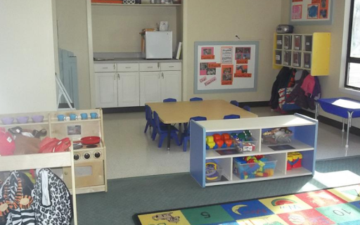 Day Care Center «Mountain Park KinderCare», reviews and photos, 11 Monroe Pkwy, Lake Oswego, OR 97035, USA