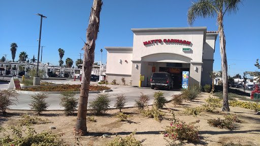 Matt's Express Car Wash en San Bernardino