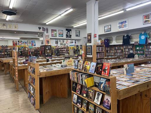 Book Store «Recycled Books Records CDs», reviews and photos, 200 N Locust St, Denton, TX 76201, USA