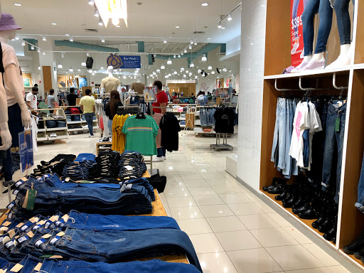 Tiendas para comprar blusas mujer León