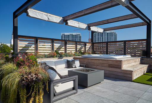 Chicago Roof Deck and Garden