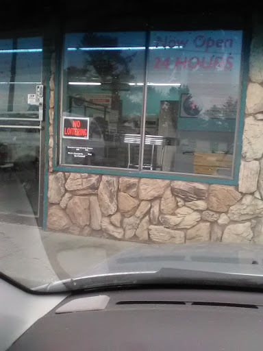 Laundromat «Seaview Laundromat», reviews and photos, 4910 Pacific Way, Seaview, WA 98644, USA