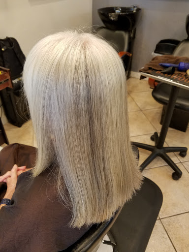 Beauty Salon «All About Me», reviews and photos, 32 Palmetto Bay Rd A13, Hilton Head Island, SC 29928, USA