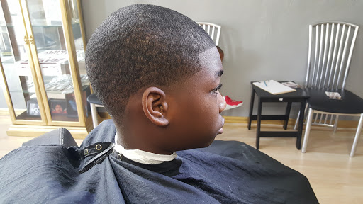 Barber Shop «Pro-Kutz Barbershop LLC.», reviews and photos, 7220 Edgewater Dr, Lockhart, FL 32810, USA