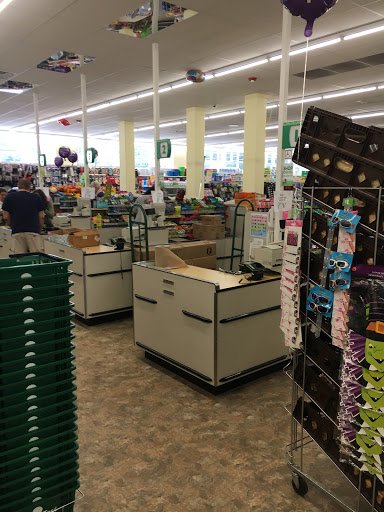 Dollar Store «Dollar Tree», reviews and photos, 152 Middle Neck Rd, Great Neck, NY 11021, USA