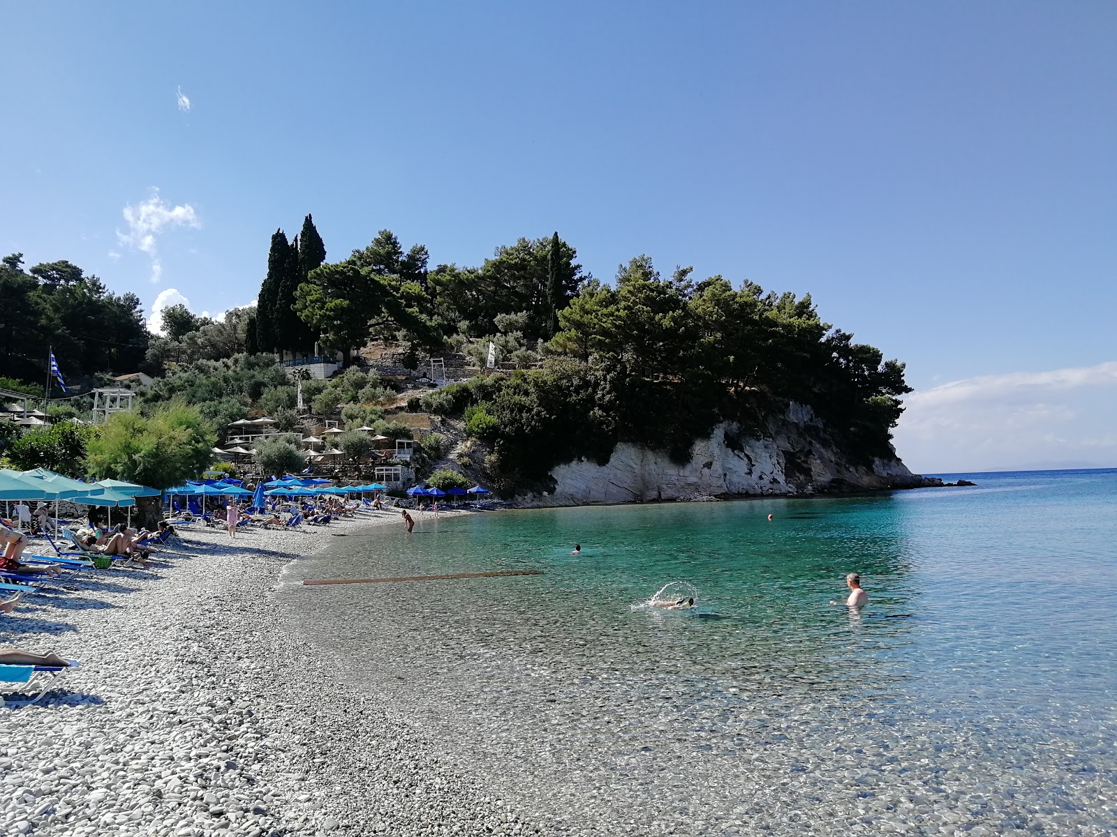 Photo de Paralia Tsamadou avec un niveau de propreté de très propre