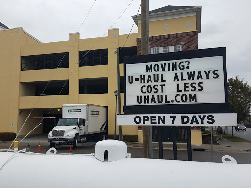 Truck Rental Agency «U-Haul Moving & Storage at Downtown», reviews and photos, 1301 Monticello Ave, Norfolk, VA 23510, USA