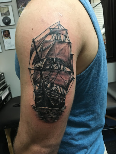 Tattoo Shop «Never Give Up Tattoo Studio», reviews and photos, 230 Stones River Mall Blvd b, Murfreesboro, TN 37129, USA