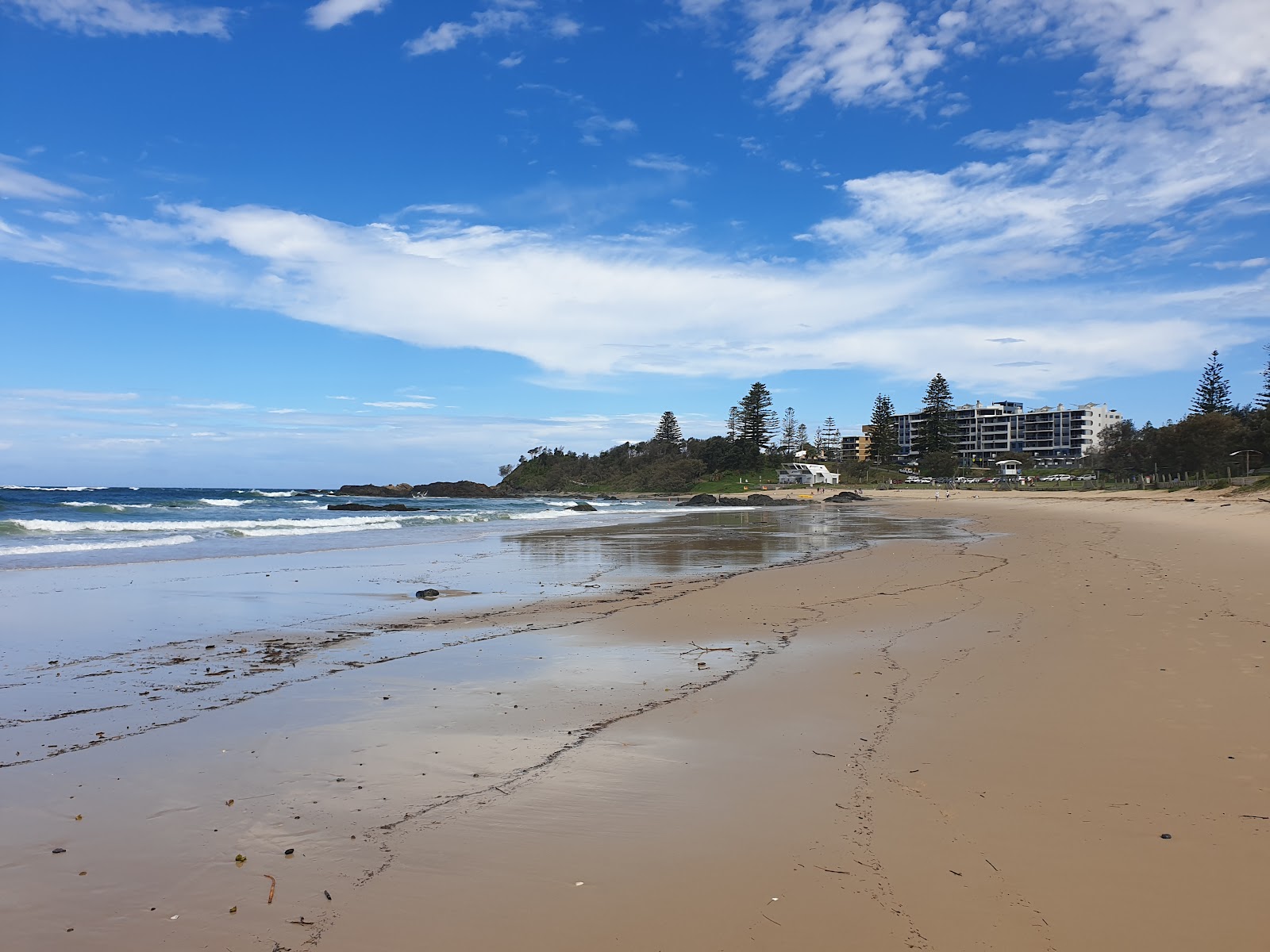 Port Macquarie Beach的照片 带有宽敞的海岸