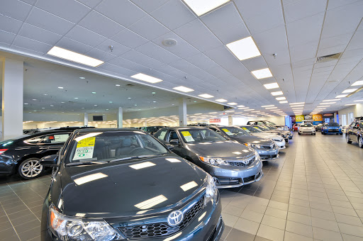 Toyota Dealer «Kings Toyota - New Cars, Indoor Showroom», reviews and photos, 4700 Fields Ertel Rd, Cincinnati, OH 45249, USA
