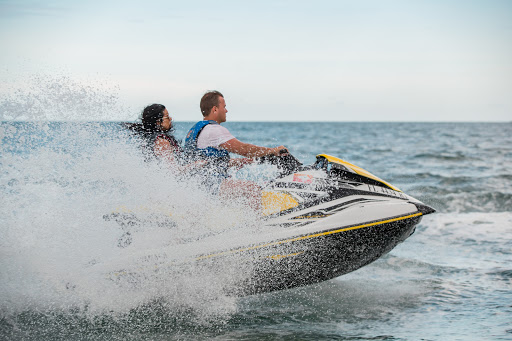 BouYah Watersports - Lummus Park