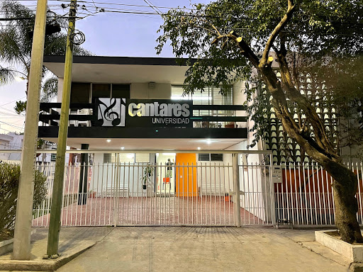 Cantares Academias de Música y Canto