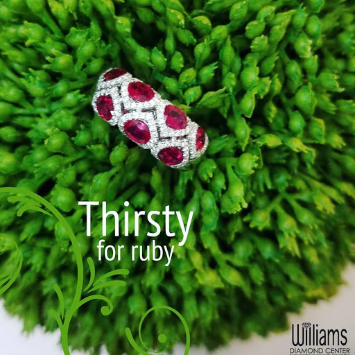 Jewelry Store «Williams Diamond Center», reviews and photos, 2823 London Rd # 4, Eau Claire, WI 54701, USA