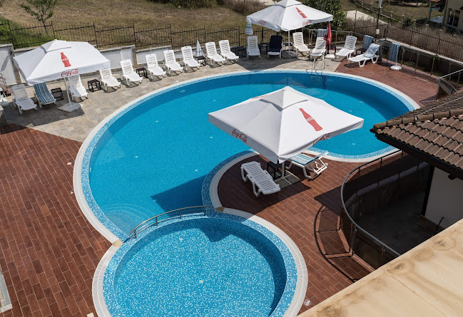 St. George Apartcomplex Работно време