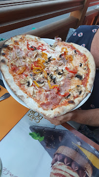 Pizza du Restaurant italien La Carbonara à Thonon-les-Bains - n°18