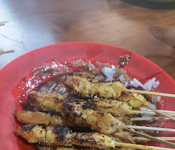 Sate Kelopo Ondomohen Bu Asih - Surabaya photo