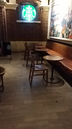 Coffee Shop «Starbucks», reviews and photos, 11 Sloan St, South Orange, NJ 07079, USA