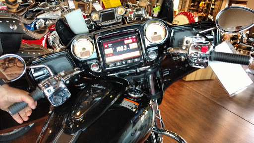 Motorcycle Dealer «Sawtooth Indian Motorcycle», reviews and photos, 2374 E Cinema Dr #106, Meridian, ID 83642, USA