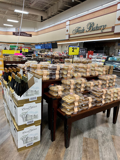 Grocery Store «Kroger», reviews and photos, 2821 Hicks Rd, North Chesterfield, VA 23235, USA