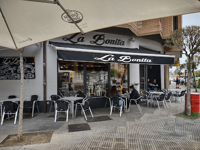 Bar La Bonita - Av. Real, 90, 24006 León, Spain
