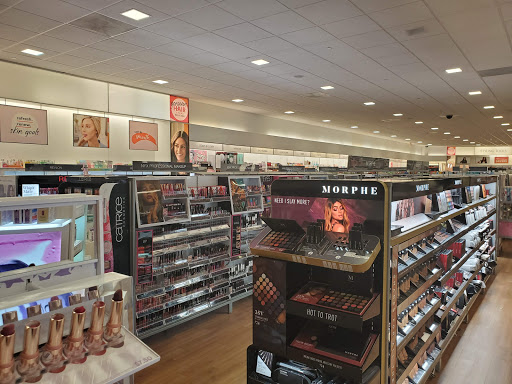 Hair Salon «Ulta Beauty», reviews and photos, 2381 Iron Point Rd, Folsom, CA 95630, USA