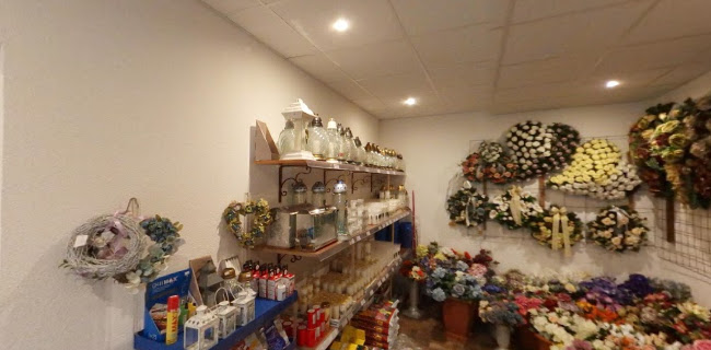 Pohrebná služba -Kvetinárstvo PETIC - Trenčín