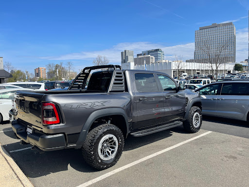 Car Dealer «Koons Tysons Chrysler Dodge Jeep Ram», reviews and photos, 2050 Chain Bridge Rd, Vienna, VA 22182, USA