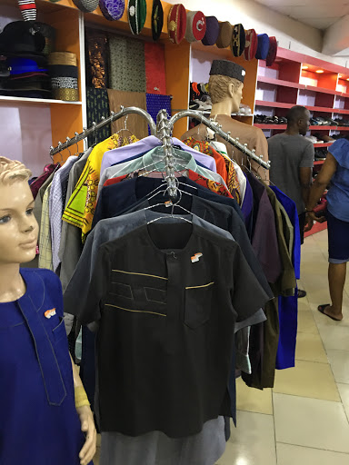DE CHOICE MALL UYO, 5/7 Ikot Ekpene - Uyo Rd, adjacent Polaris Bank, Uyo, Nigeria, Mens Clothing Store, state Akwa Ibom