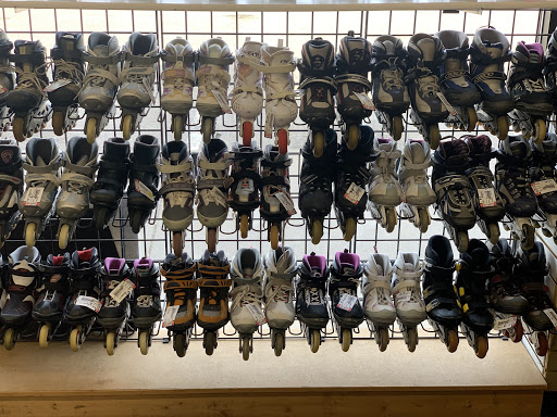 Sporting Goods Store «Play It Again Sports», reviews and photos, 1705 Weir Dr #5, Woodbury, MN 55125, USA