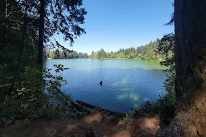 Round Lake image