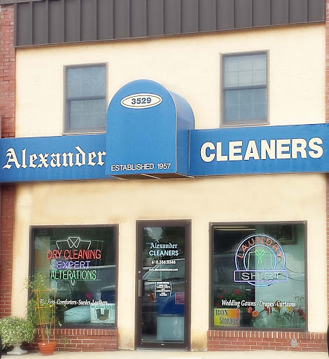 3529 West Chester Pike, Newtown Square, PA 19073, USA