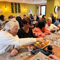 Atmosphère du Restaurant Entre Lacs et Collines à Novalaise - n°10