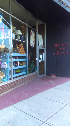 Consignment Shop «Second Time Around Thrift Shop», reviews and photos, 910 Garrison Ave, Fort Smith, AR 72901, USA