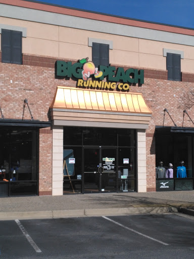 Shoe Store «Big Peach Running Co. - Alpharetta», reviews and photos, 5530 Windward Pkwy #420, Alpharetta, GA 30004, USA