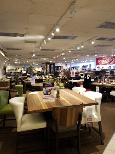 Furniture Store «Gardner-White Furniture», reviews and photos, 4400 E 14 Mile Rd, Warren, MI 48092, USA