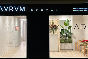 Aurum Dental Barcelona image