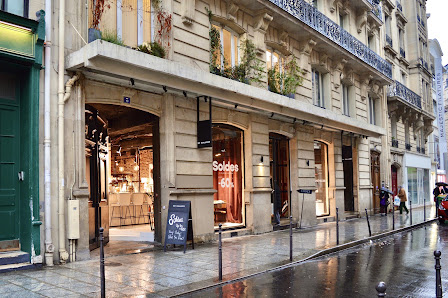 NV Gallery 5 Rue d'Argout, 75002 Paris, France