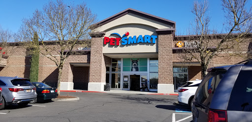 PetSmart, 8315 SW Jack Burns Blvd, Wilsonville, OR 97070, USA, 