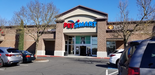 PetSmart, 8315 SW Jack Burns Blvd, Wilsonville, OR 97070, USA, 