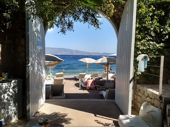 Kamini Beach