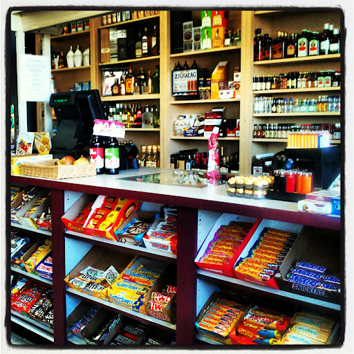 Liquor Store «Irvine Market Liquor Store», reviews and photos, 2540 Main Street, Irvine, CA 92614, USA