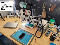 iRevive Phone Repair